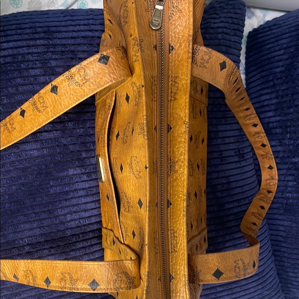 MCM Brown Leather Tote Bag - Picture 7 of 15